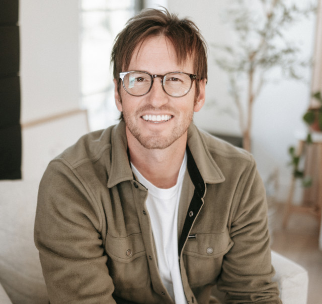 Aaron Keyes
