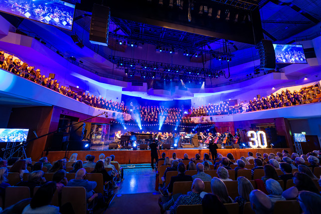 New Irish Choir & Orchestra