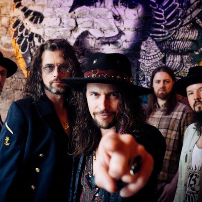 Xander and the Peace Pirates