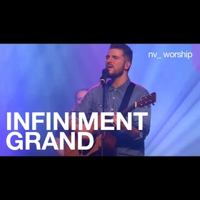 Infiniment Grand
