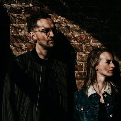 Luke + Anna Hellebronth